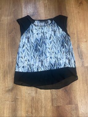 DKNY Black and White Marble-Print Cap Sleeve Blouse